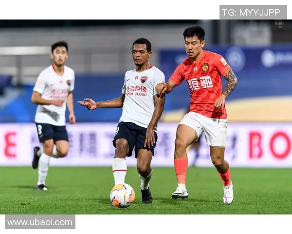 足球明星巧妙施计引发恒大转会风波背后的故事揭秘