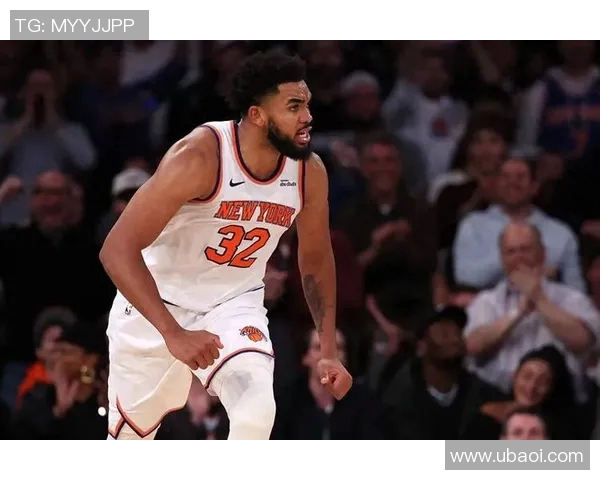 尼克斯与爵士激战正酣球迷期待精彩对决与绝妙表现